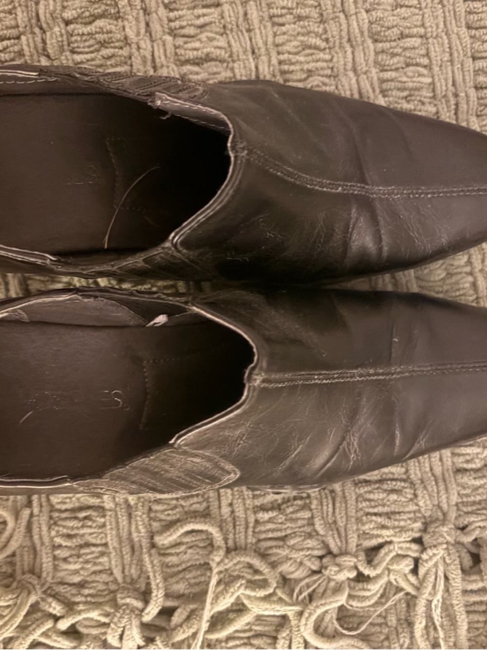 Women’s Slip-On Leather Dress Shoes - Black